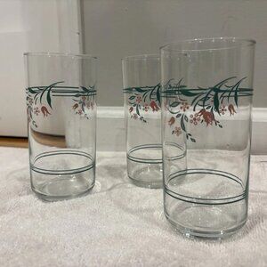 Corelle Coordinates “Rosemarie Tulip” Beverage Glasses – Set of 3